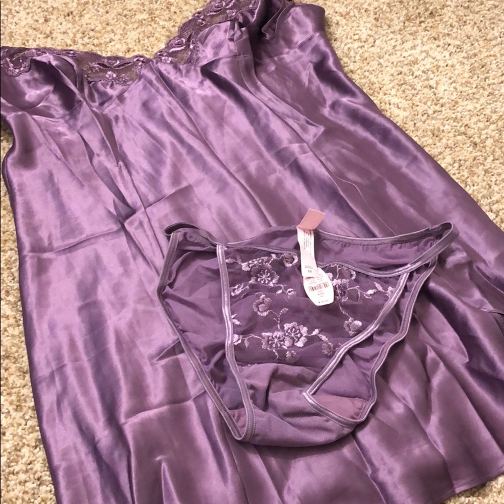 Victoria’s Secret Intimates Set